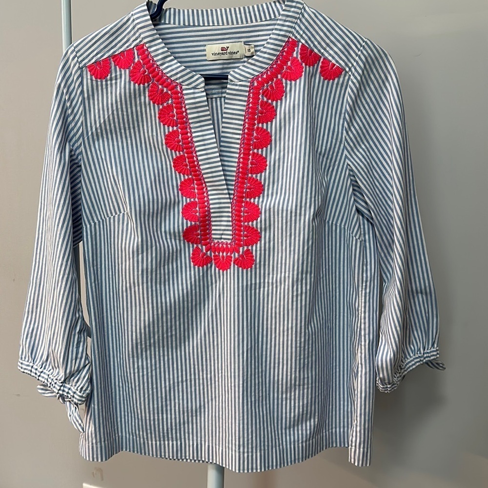 Vineyard Vines Striped Embroidered Blouseπ - Picture 6 of 15